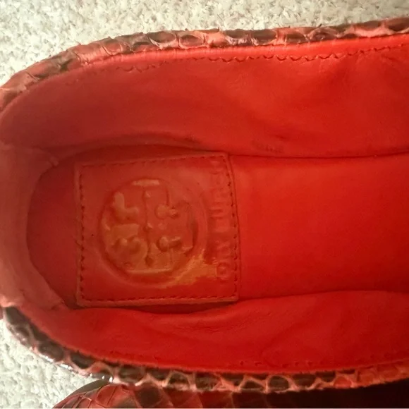 Tory Burch Red Snakeskin textured Leather Flats (Never Worn) - Picture 3 of 4